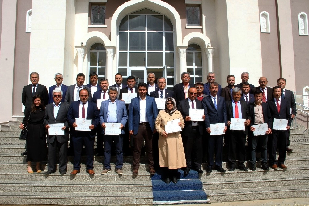 Başkan Otgöz 2. Dönem İçin Mazbatasını Aldı