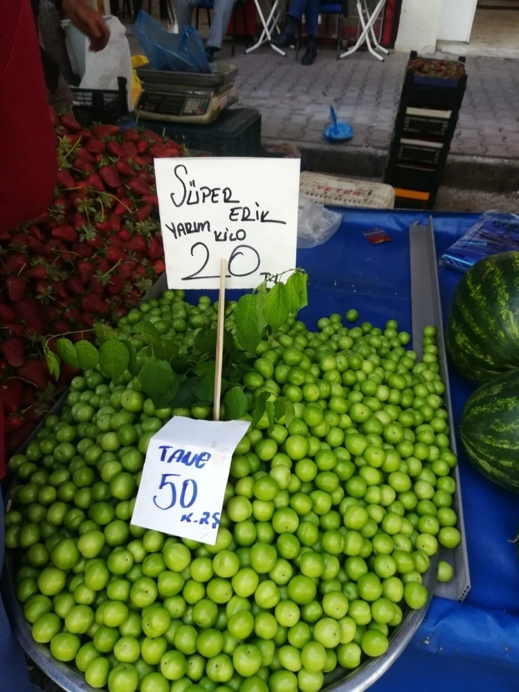 Eriğin Tanesi 50 Kuruş