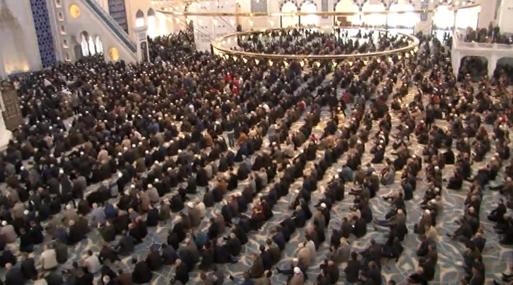 Karamollaoğlunun Dolmaz Dediği Çamlıca Camii Tıklım Tıklım