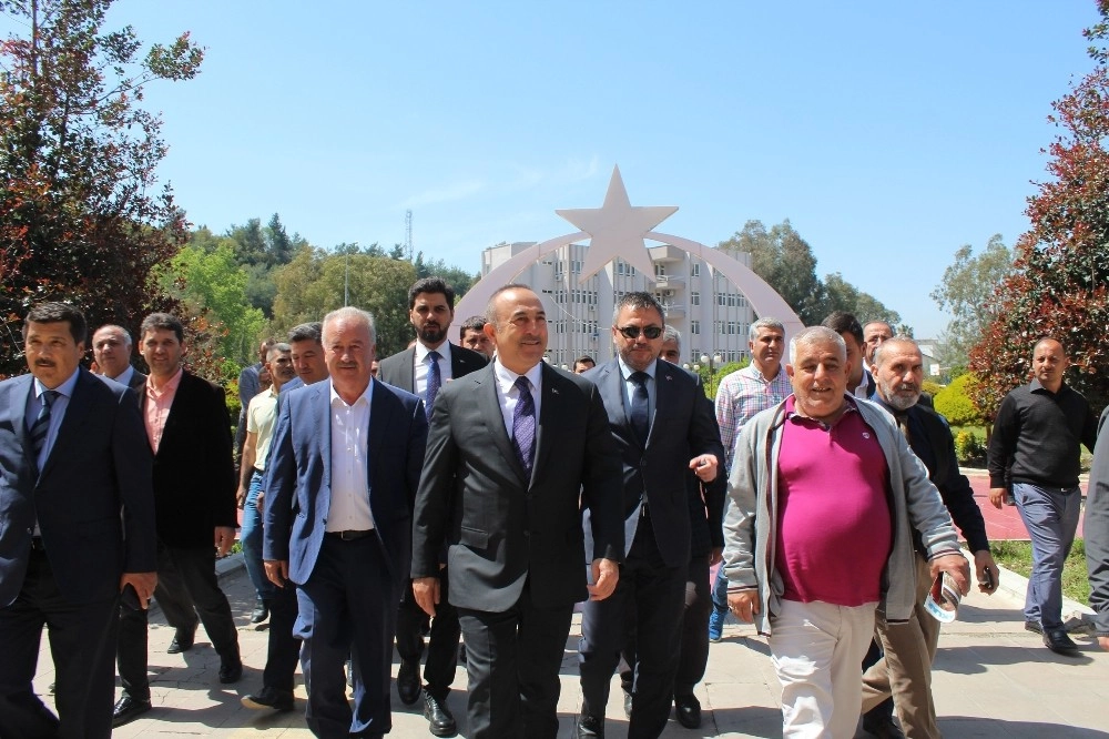 Bakan Çavuşoğlundan Belediye Ziyaretleri