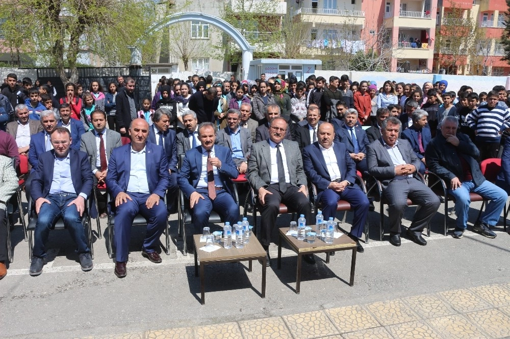 Kocaeli Ordulular Derneğinden Adıyamana Kitap Bağışı