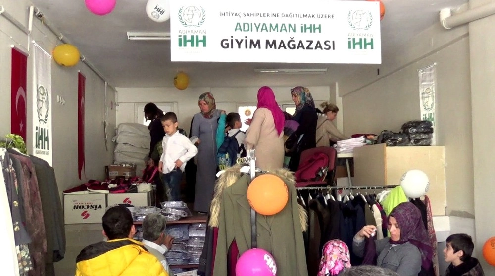 Adıyamanda İhtiyaç Sahipleri İçin Ücretsiz Mağaza Açıldı