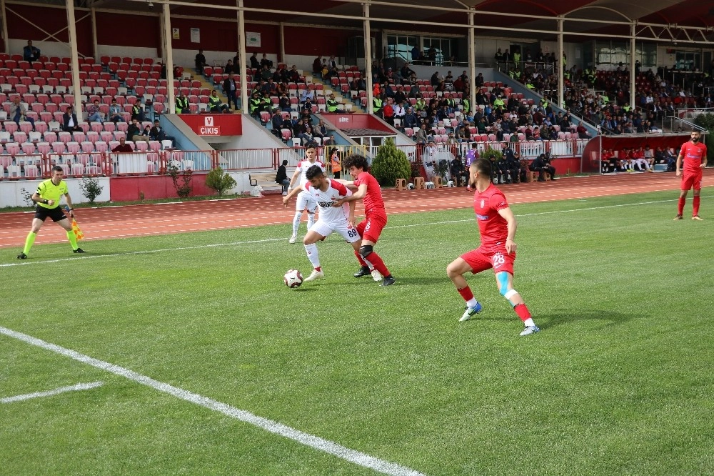 Tff 2. Lig: Kahramanmaraşspor: 1 - Bak Spor Kulübü: 1