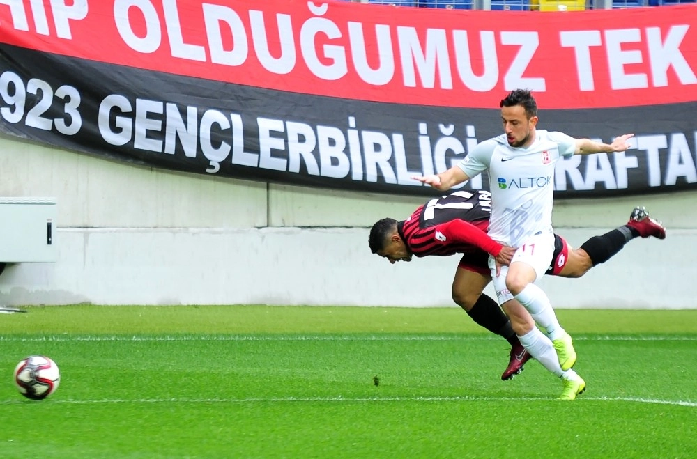 Spor Toto 1. Lig: Gençlerbirliği: 1 - Balıkesirspor Baltok: 0