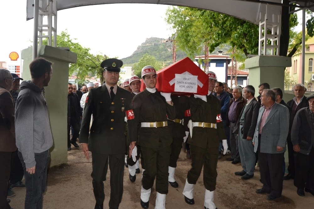 Kore Gazisi Son Yolculuğuna Uğurlandı