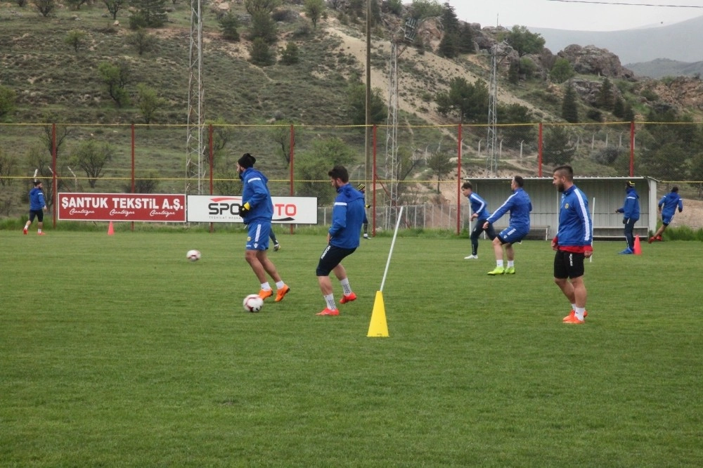 Evkur Yeni Malatyaspor İlk 6Yı Hedefliyor