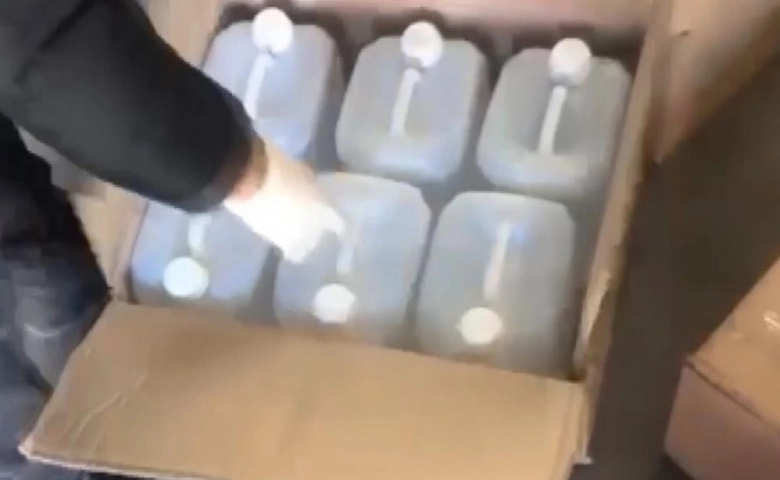 Gaziantep'te 300 litre etil alkol ele geçirildi