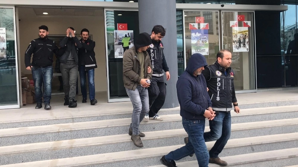 Uyuşturucu Satacaklardı, Narkotik Polisi Planlarını Bozdu