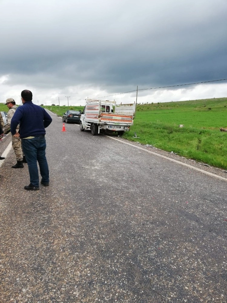 Midyatta Trafik Kazası: 6 Yaralı