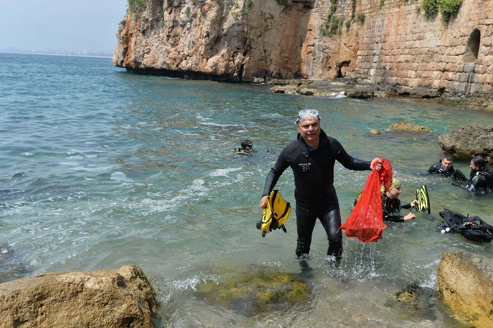 Denize Bukaşi Topları Bırakılacak