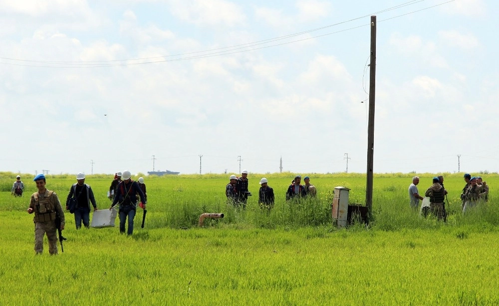 Dicle Elektrik Borçlu Abonelerin Elektriğini Kesmeye Başladı