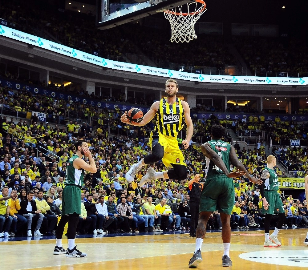 Thy Euroleague Play-Off Serisinde İlk İki Maçlar Sona Erdi