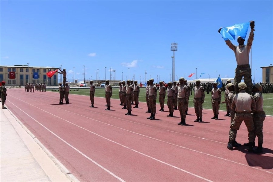 1İnci Somali Piyade Taburuna Mezuniyet Töreni