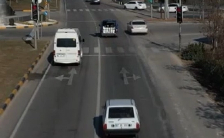 Gaziantep'te kırmızı ışık ihlali yapan araçlara ceza işlem uygulandı