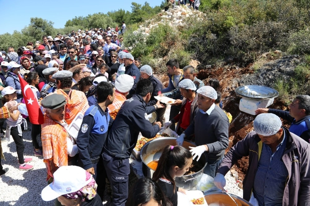 Antik Patara Tarihi Su Yolu Yürüyüşü