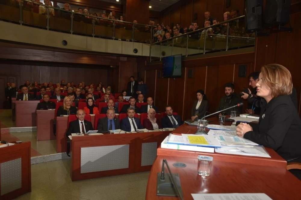 İzmitte Yeni Dönemin İlk Meclis Toplantısı Yapıldı