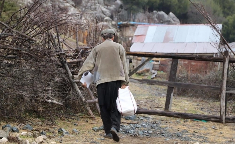 Kahramanmaraş'ta İki kırsal mahalledeki kuduz karantinası devam ediyor