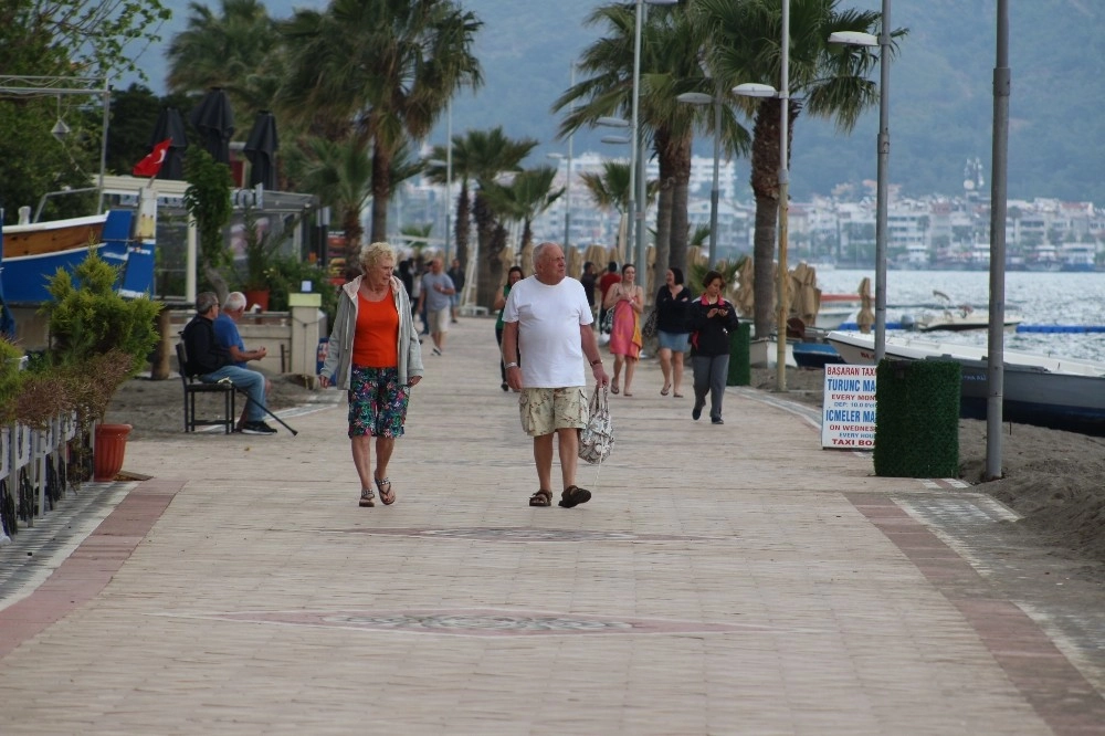 "bu Yıl İngiliz Turistlerde Yüzde 40Lara Varan Bir Artış Bekliyoruz"