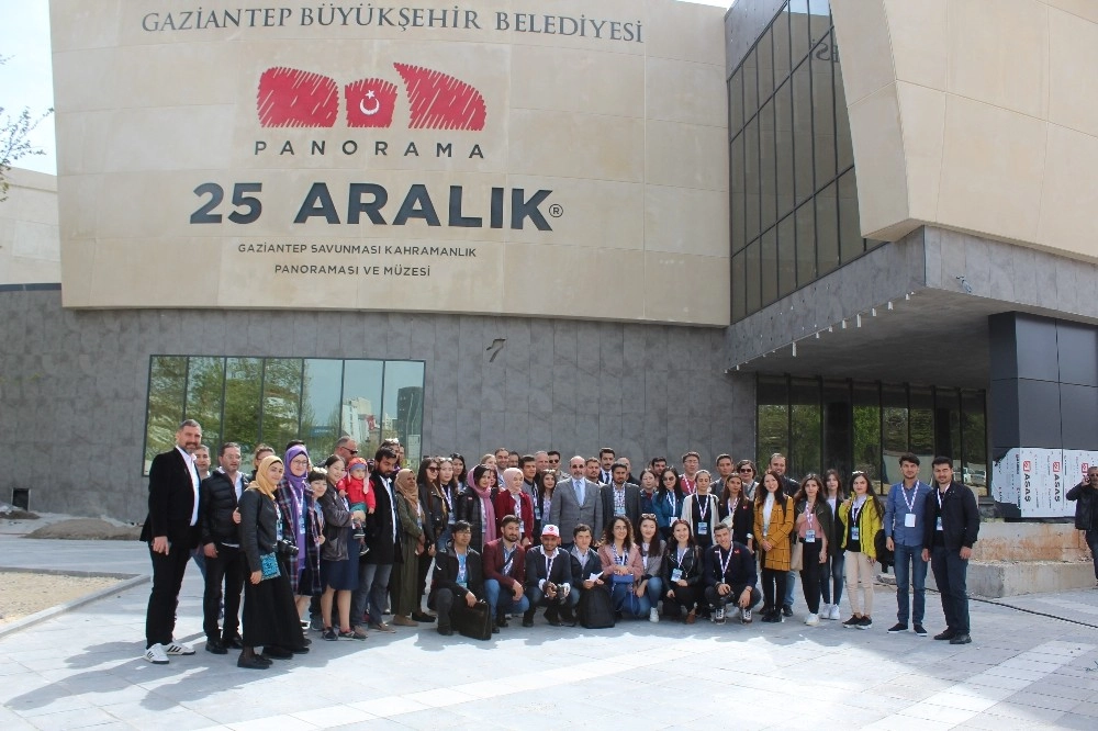 Rtük Çalıştayına Katılacak Öğrencilerden Gaziantep Turu