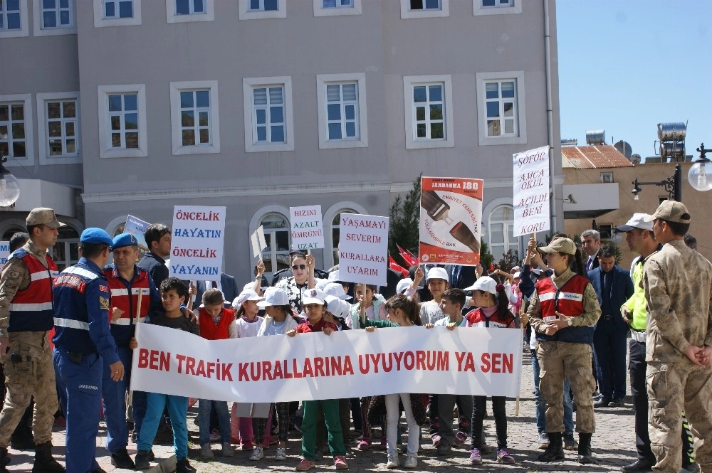 Çermikte 5 Bin 238 Öğrenciye Trafik Eğitimi Verildi