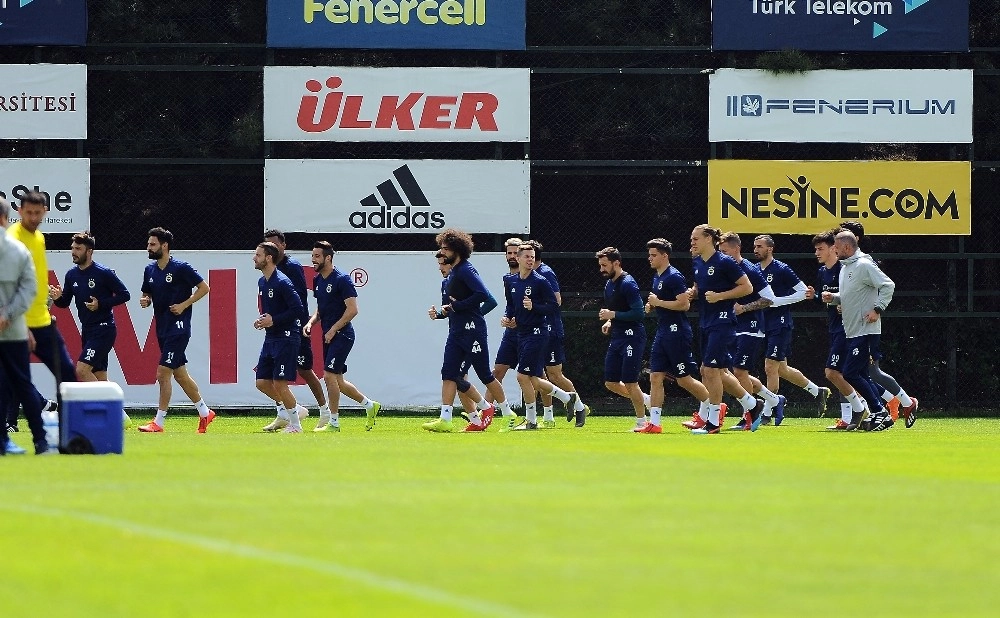 Fenerbahçe, Trabzonspor Maçı Hazırlıklarını Sürdürdü