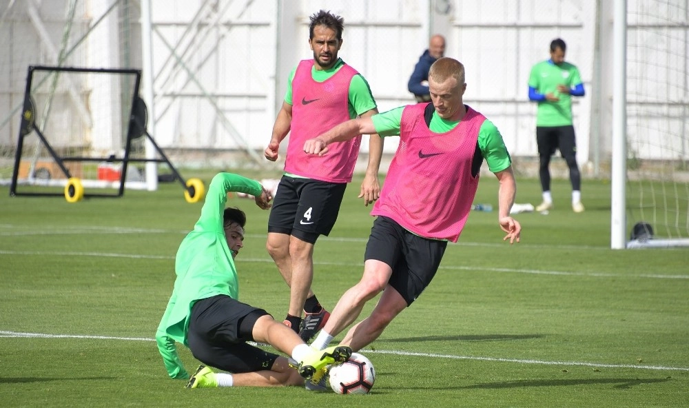 Atiker Konyaspor, Galatasaray Maçının Hazırlıklarını Sürdürdü