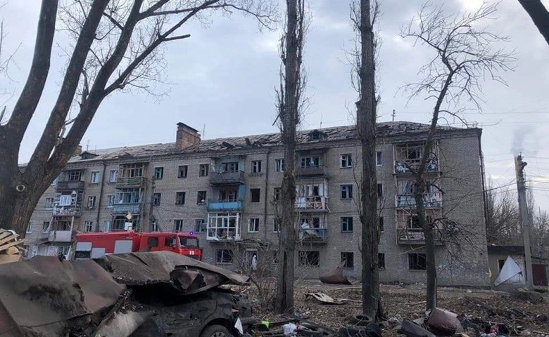 Rusya, Donetsk'i vurdu - Russia hit Donetsk, Here Are The Details Video