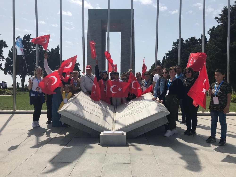 Aliağadan Bugüne Kadar 14 Bin Kişi Şehitlikleri Ziyaret Etti