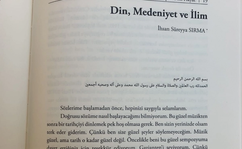 Atatürk ve Harf Devrimine zehirli dil, tepkilere yol açtı