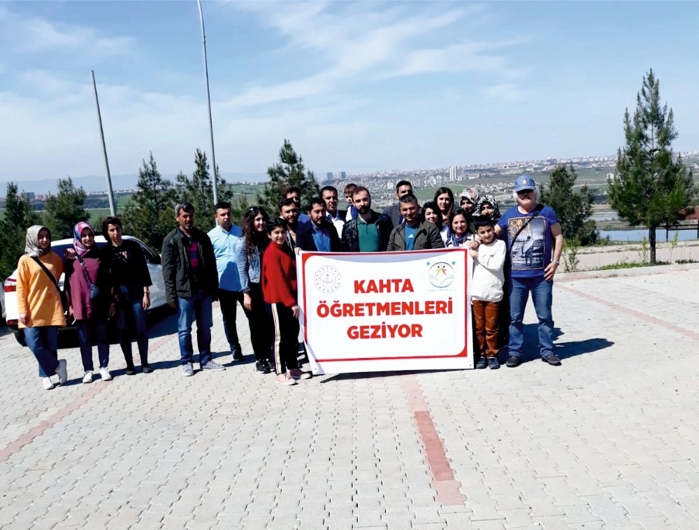 Kahtadaki Öğretmenler Edep Projesi İle Geziyor