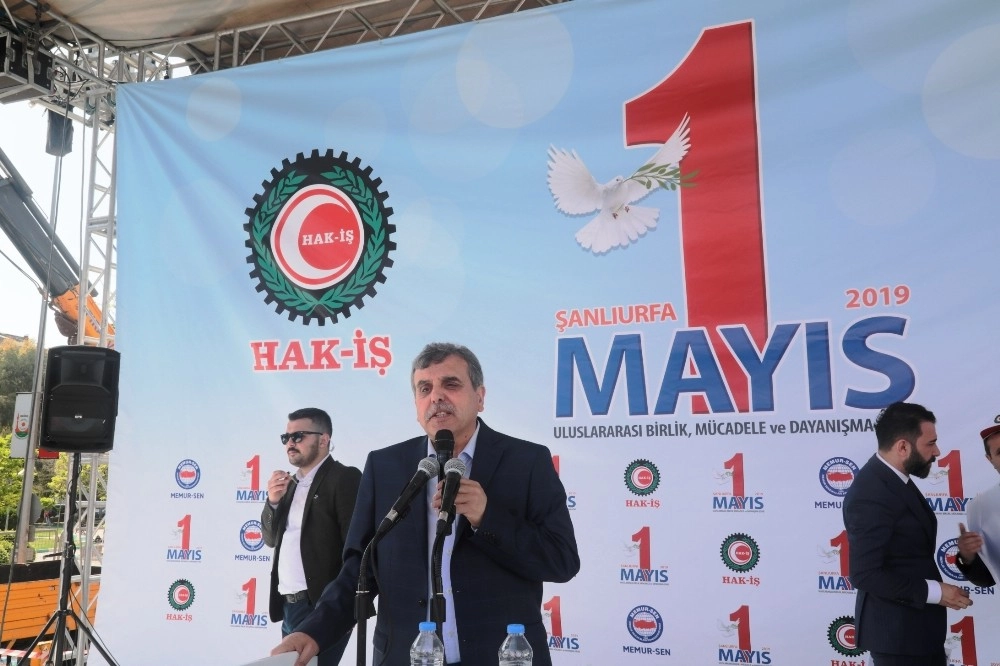 Beyazgül, 1 Mayısı Kutladı