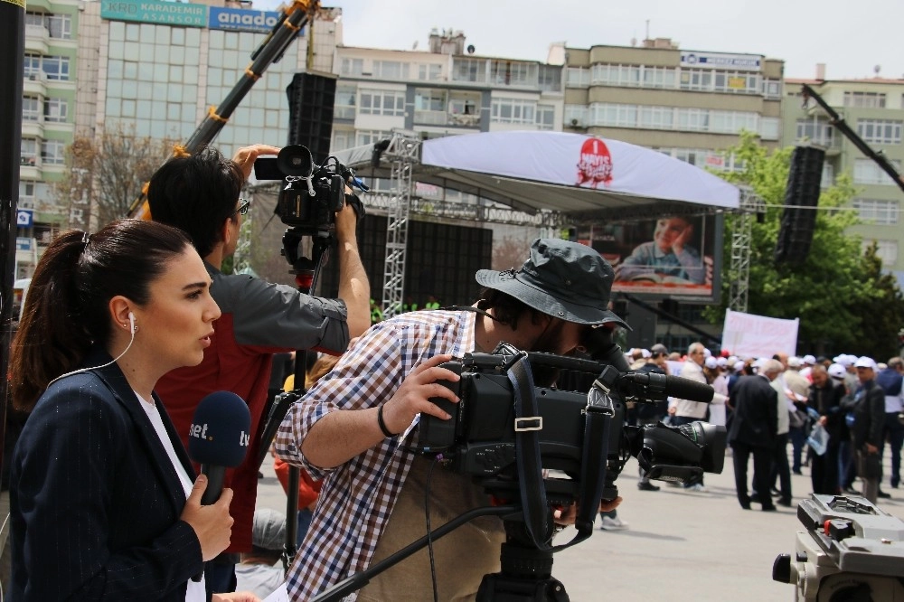 Basın Mensupları 1 Mayısta Haber İçin Görevlerinin Başındaydı