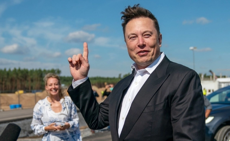 SON DAKİKA ELON MUSK VAZGEÇTİ!!