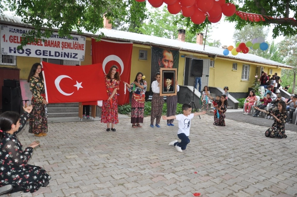 Hardallık Köyünde Bahar Şenliği