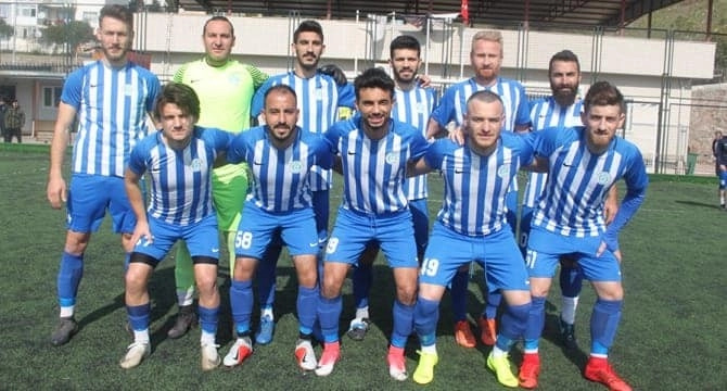 Aliağa Belediyesi Helvacı Spor Play-Outlara Kaldı