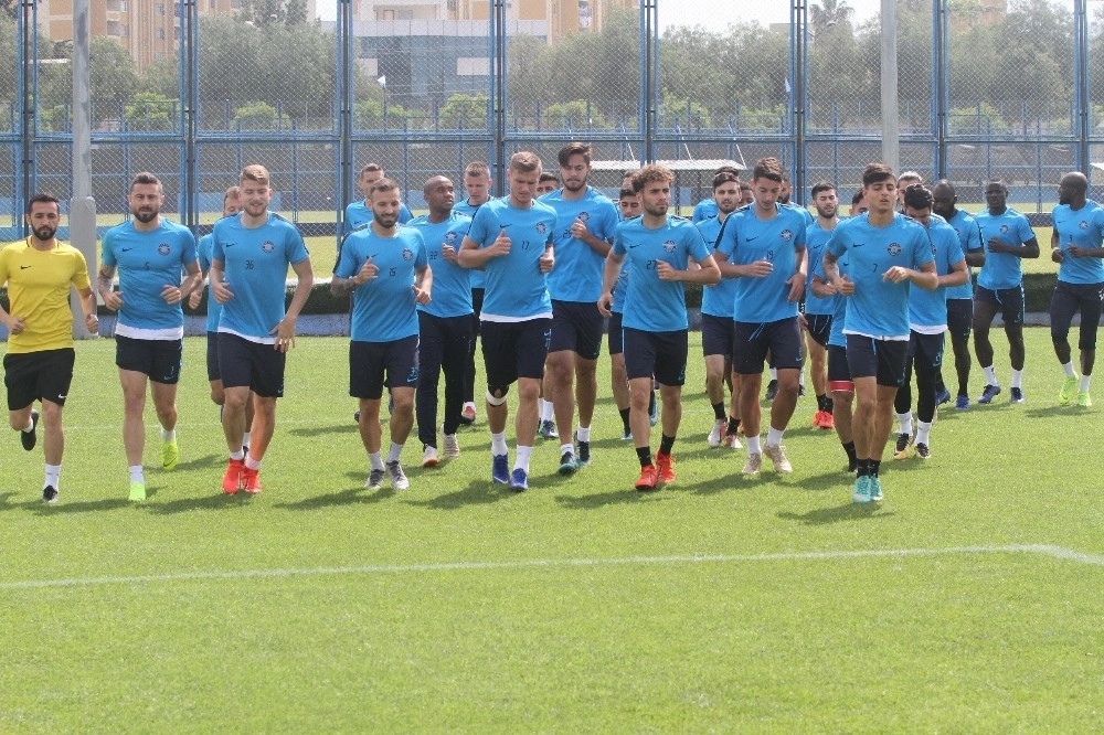 Adana Demirspor, Adanadaki Hazırlıklarını Tamamladı