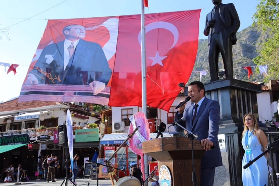 Kaşta 7 Güneş 7 Ay Festivali Başladı