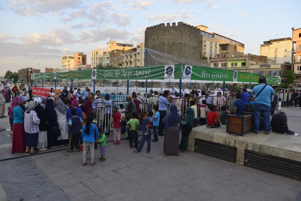 Diyarbakırın Dört Ayrı Merkezinde İftar Çadırı