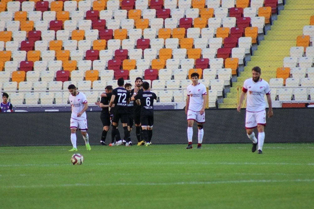 Spor Toto 1. Lig: B. Elazığspor: 3 - Ümraniyespor: 3