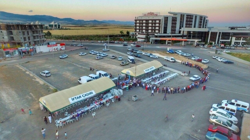 Adıyaman Belediyesi Hastane Önünde İftar Çadırı Kuracak