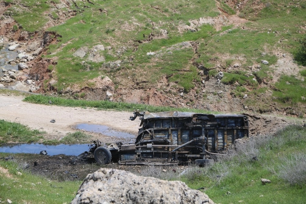 Silopide Eyp Öğrenci Servisinin Geçişi Sırasında Patladı: 2 Ölü