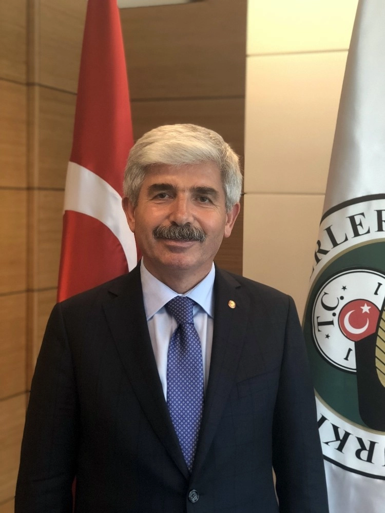 Dursun Cin: “Noterler Hukuk Sistemini İşler Kılıyor”