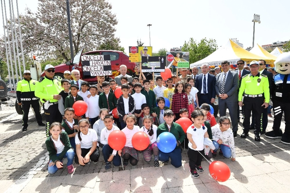 Gaziantepte Trafik Haftası Kutlamaları