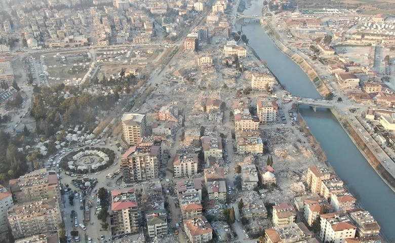 Depremde can kaybı 40 bin 689'a yükseldi