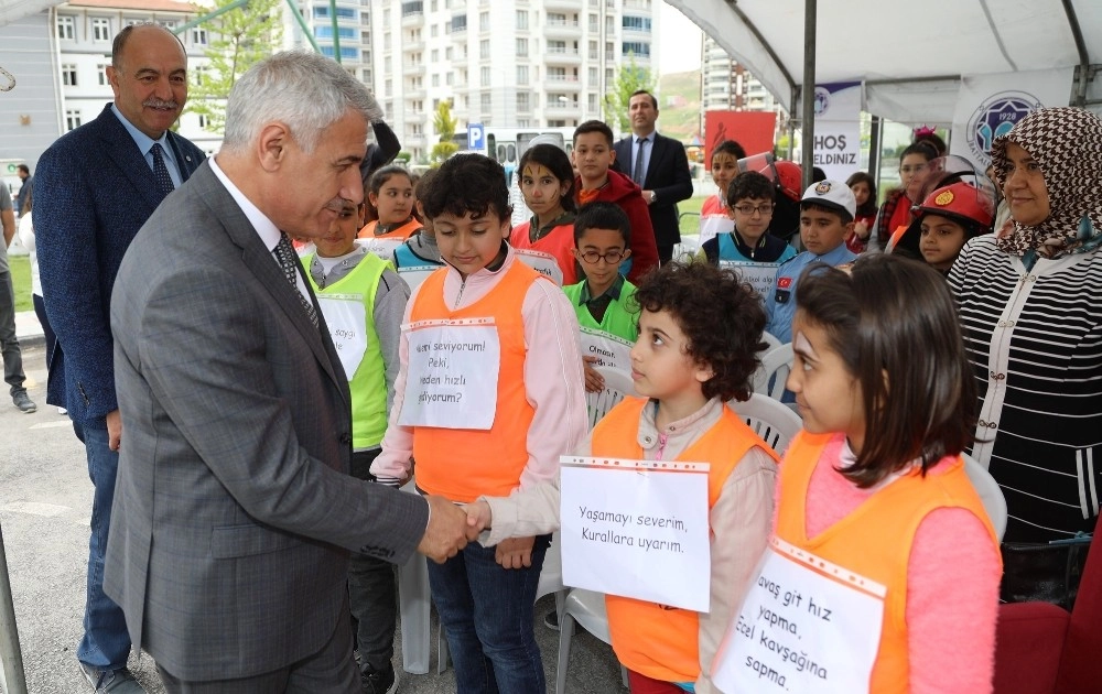 Battalgazide Trafik Haftası Kutlandı