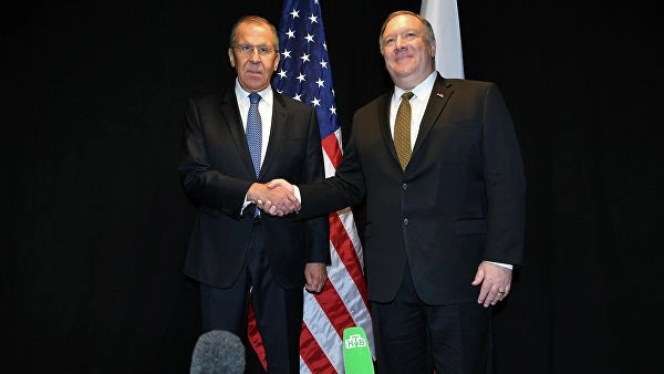 Lavrov Ve Pompeo Finlandiyada Bir Araya Geldi