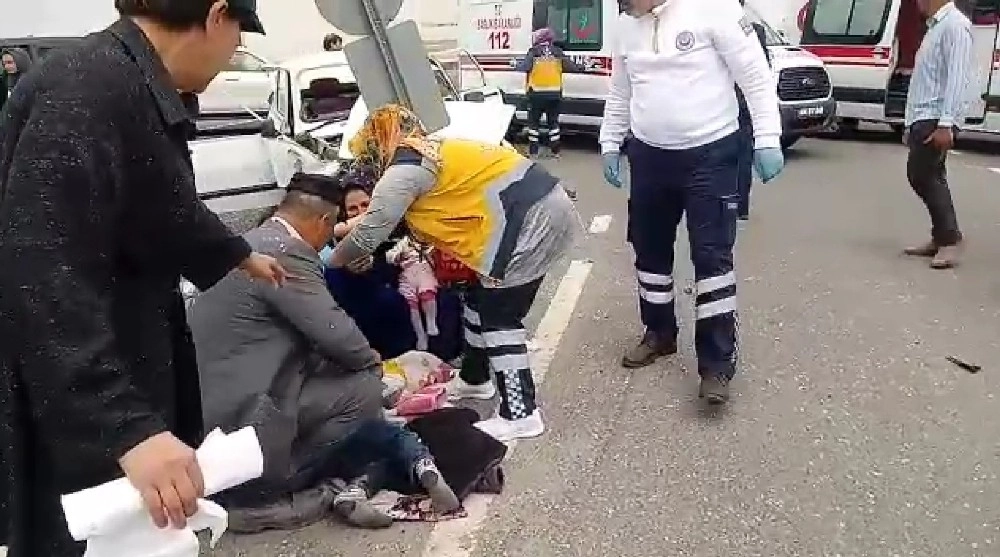 Malatyada Trafik Kazası: 5 Yaralı