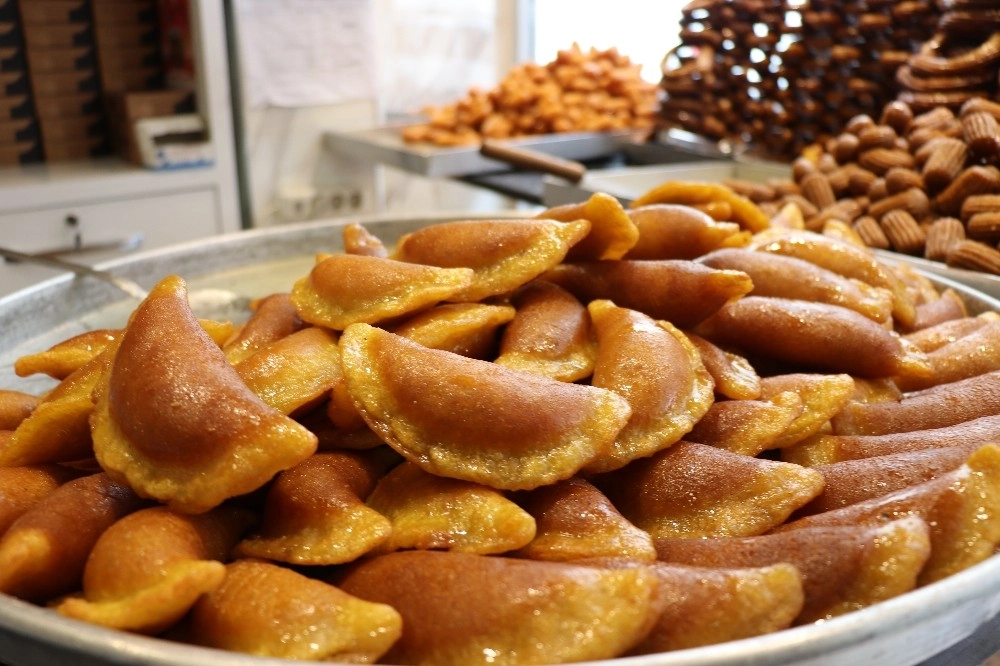 Malatyada Ramazanın Olmazsa Olmazı ‘Yassı Kadayıf