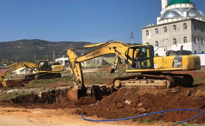 Nurdağı'nda kalıcı konutlar için TOKİ ilk kazmayı vurdu