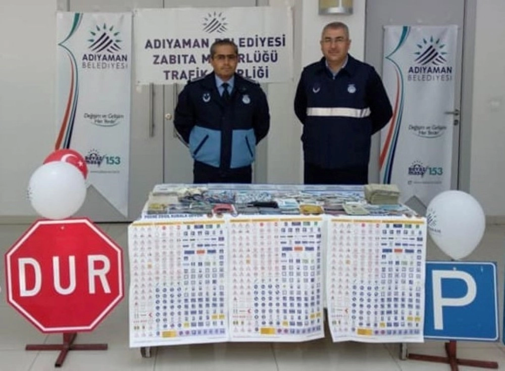 Adıyamanda Zabıtadan "trafik" Standı